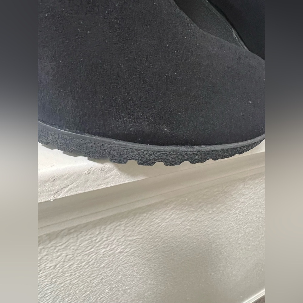 NWT A.N.A. Fur Trimmed Wedge Boot 8 - Picture 10 of 10